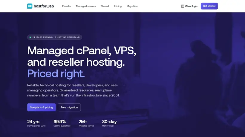 HostforWeb homepage screenshot